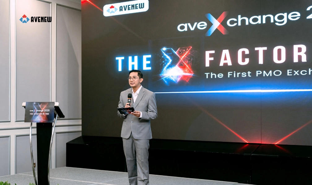 Bayu Aditya Firmansyah (CEO Avenew Indonesia) saat memaparkan tema "The X Factor of PMO" dalam sesi pembukaan AveXchange 2026.